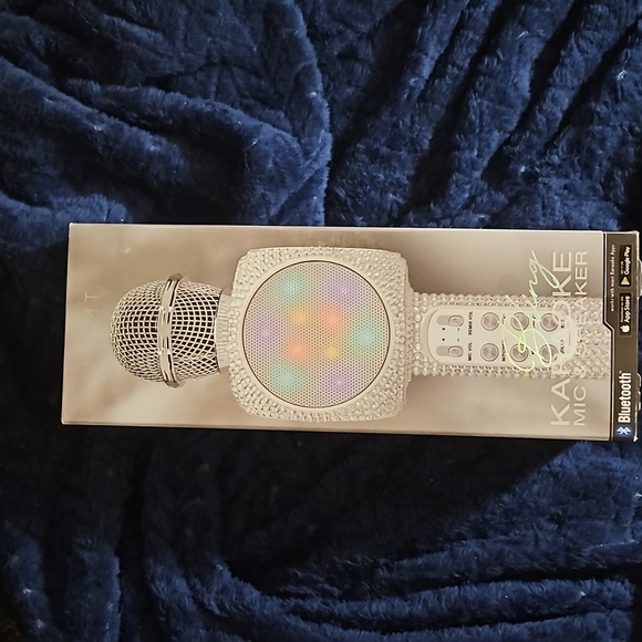 Bling Karaoke Mic & Speaker - Picture 1 of 13